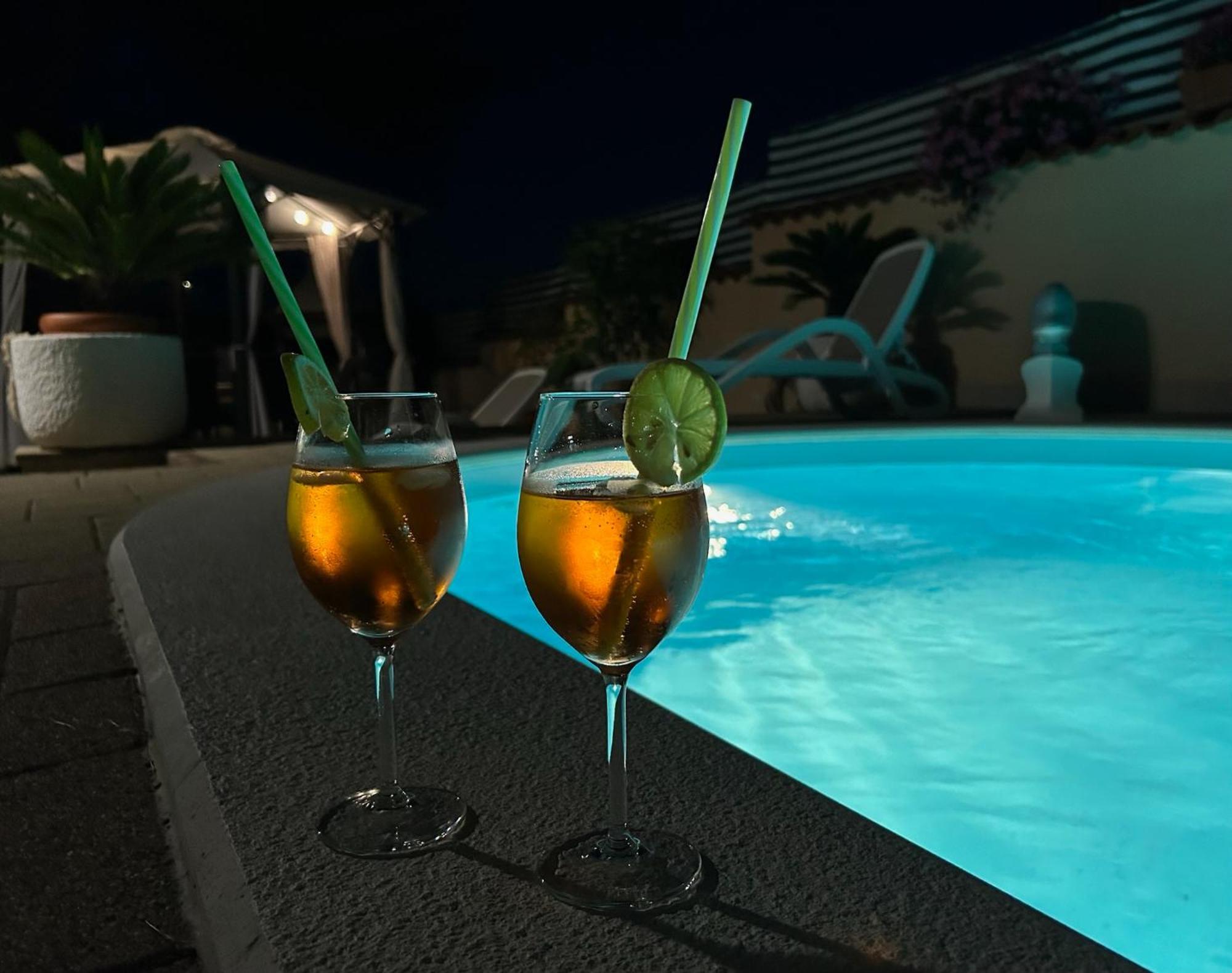 Holiday Home Villa Romantica Sveti Filip i Jakov Exterior foto