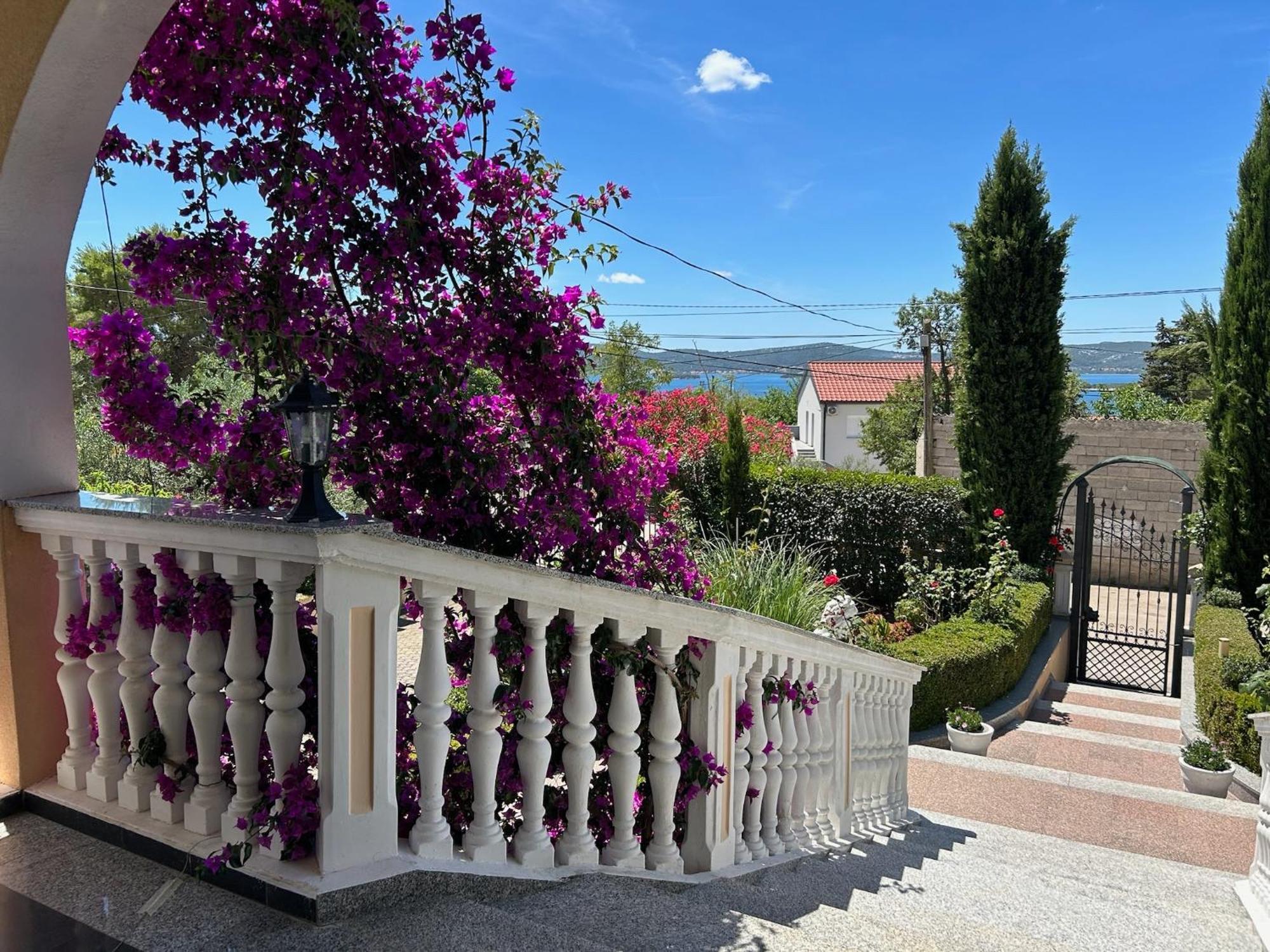 Holiday Home Villa Romantica Sveti Filip i Jakov Exterior foto